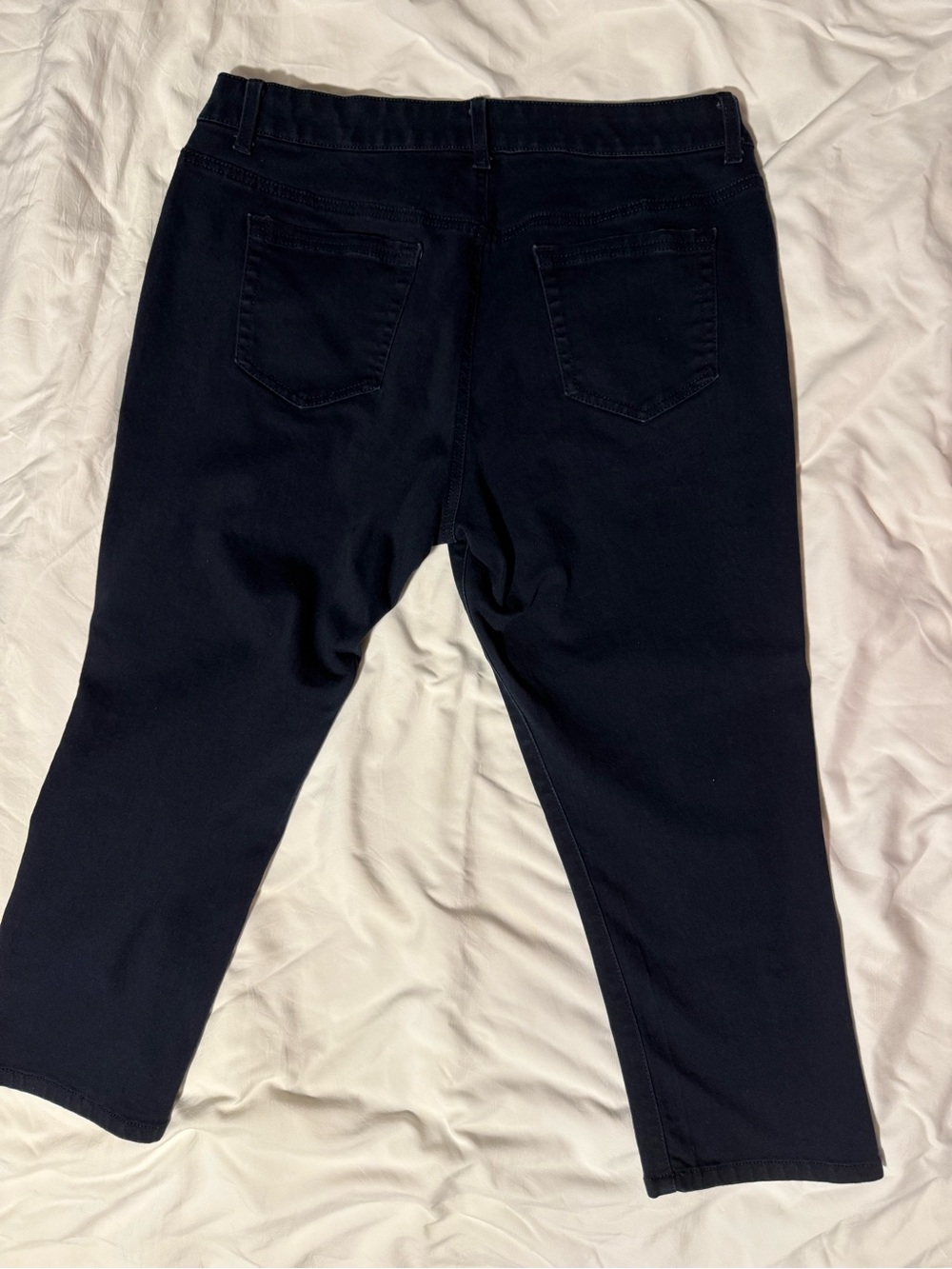 Bandolino Dark Blue Cropped Jeans